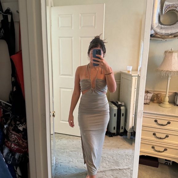 HALTER TOP DRESS - Picture 1 of 4